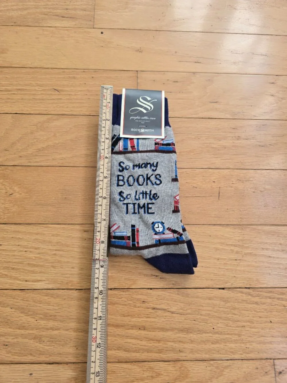 Socksmith | So Many Books So Little Time Gray Bookworm Novelty Crew Socks